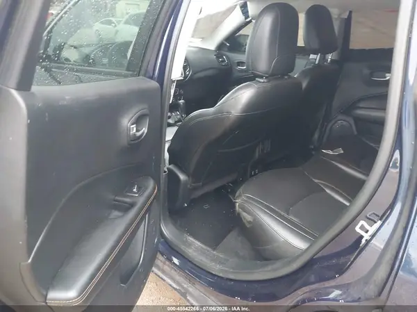 3C4NJDCB6KT753271 2019 JEEP COMPASS - Image 8