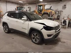 3C4NJDCB6KT787209 2019 JEEP COMPASS