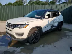 3C4NJDCB6KT800685 2019 JEEP COMPASS