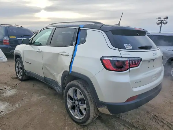 3C4NJDCB6KT828602 2019 JEEP COMPASS - Image 2
