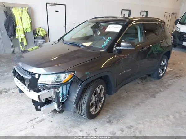 3C4NJDCB6KT842208 2019 JEEP COMPASS - Image 2