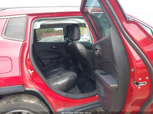 3C4NJDCB6KT854522 2019 JEEP COMPASS - Image 8