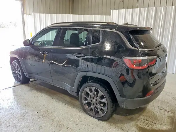 3C4NJDCB6LT126135 2020 JEEP COMPASS - Image 2