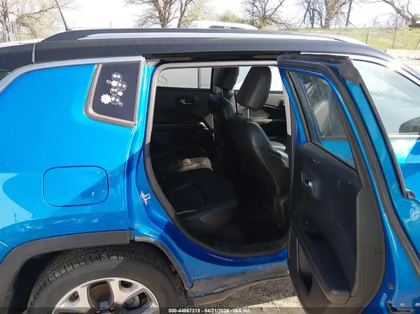3C4NJDCB6LT127785 2020 JEEP COMPASS - Image 8
