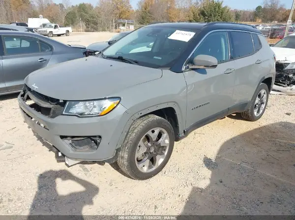 3C4NJDCB6LT132386 2020 JEEP COMPASS - Image 2