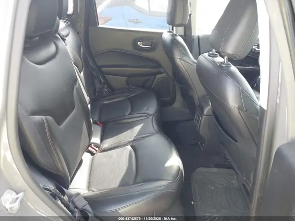 3C4NJDCB6LT132386 2020 JEEP COMPASS - Image 8