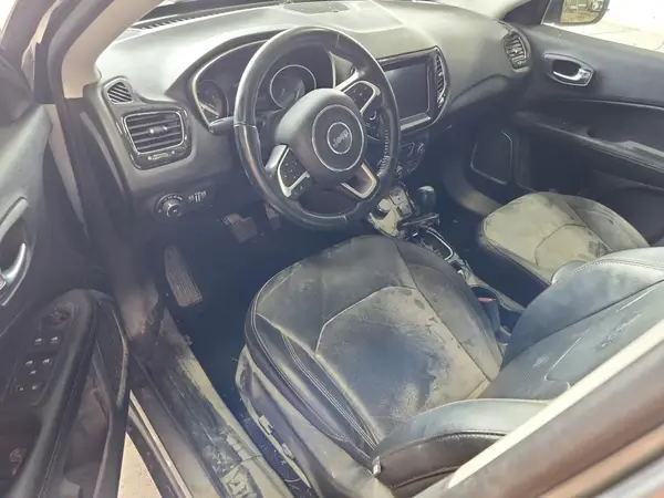 3C4NJDCB6LT137412 2020 JEEP COMPASS - Image 8