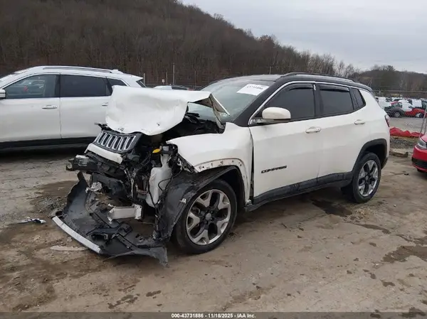 3C4NJDCB6LT150421 2020 JEEP COMPASS - Image 2