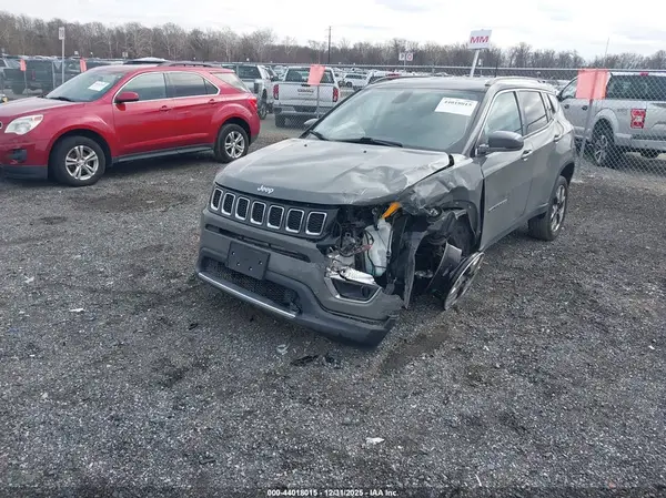 3C4NJDCB6LT157949 2020 JEEP COMPASS - Image 2