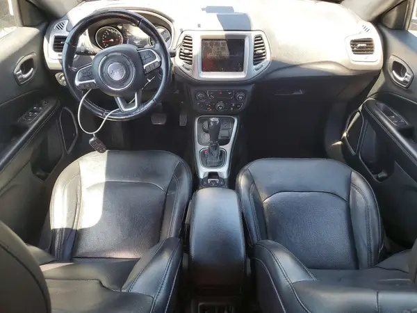 3C4NJDCB6LT158146 2020 JEEP COMPASS - Image 8