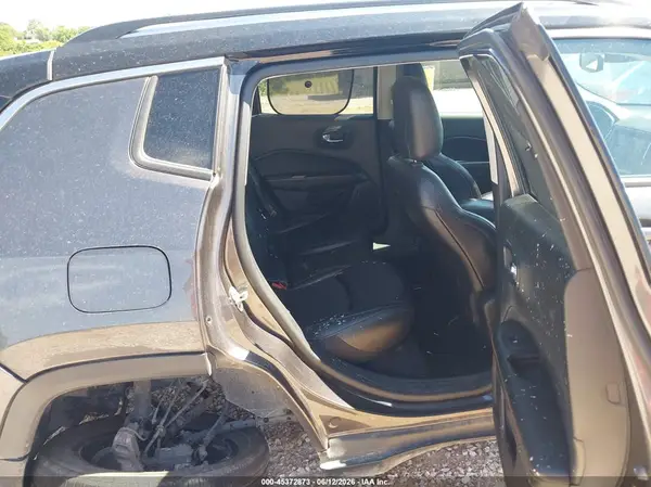 3C4NJDCB6LT163489 2020 JEEP COMPASS - Image 8