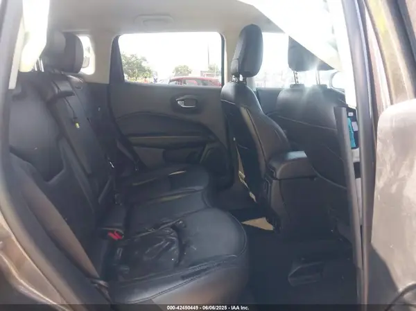 3C4NJDCB6LT195973 2020 JEEP COMPASS - Image 8