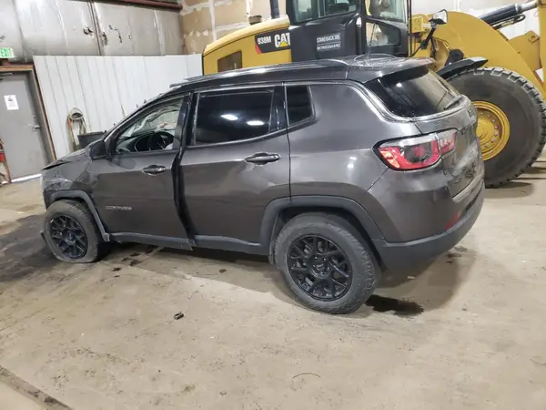 3C4NJDCB6LT221424 2020 JEEP COMPASS - Image 2