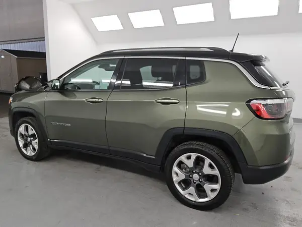 3C4NJDCB6MT506576 2021 JEEP COMPASS - Image 2