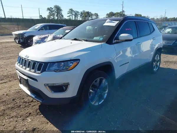 3C4NJDCB6MT506979 2021 JEEP COMPASS - Image 2