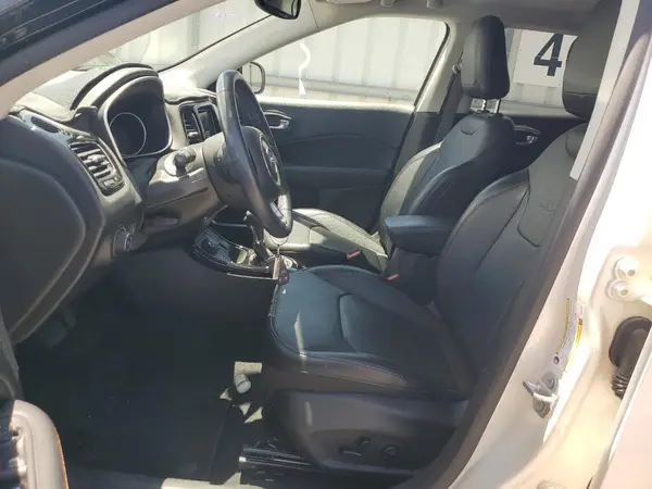 3C4NJDCB6MT516279 2021 JEEP COMPASS - Image 1
