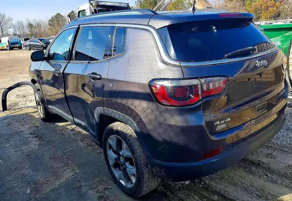 3C4NJDCB6MT520218 2021 JEEP COMPASS - Image 2