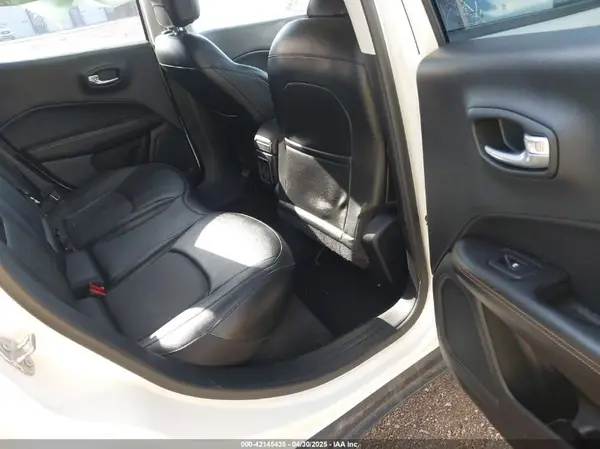 3C4NJDCB6MT536712 2021 JEEP COMPASS - Image 8