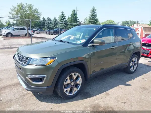 3C4NJDCB6MT570469 2021 JEEP COMPASS - Image 2