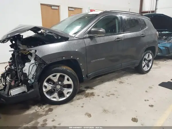 3C4NJDCB6MT572433 2021 JEEP COMPASS - Image 2