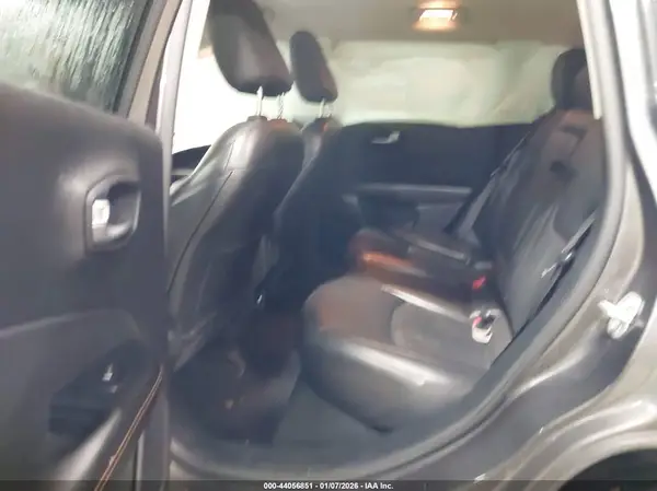 3C4NJDCB6MT572433 2021 JEEP COMPASS - Image 8