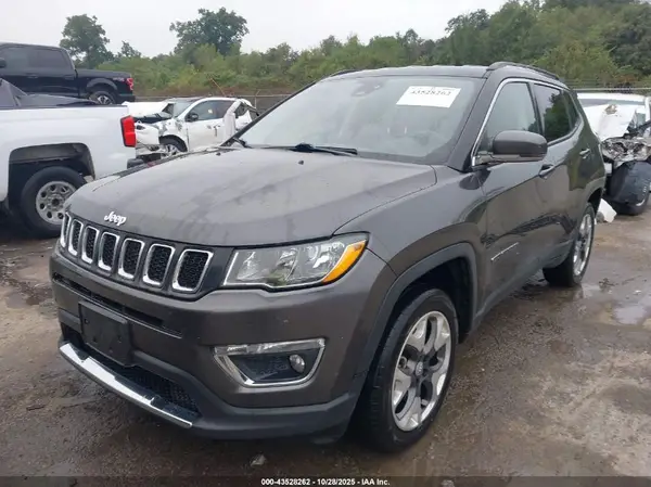 3C4NJDCB6MT593458 2021 JEEP COMPASS - Image 2