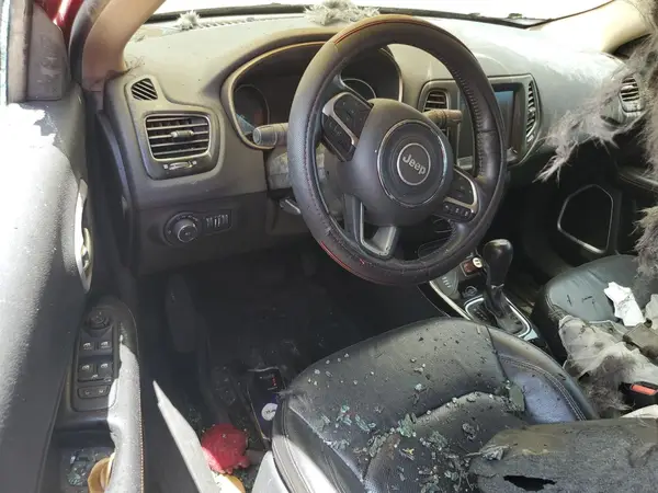 3C4NJDCB6MT594416 2021 JEEP COMPASS - Image 8