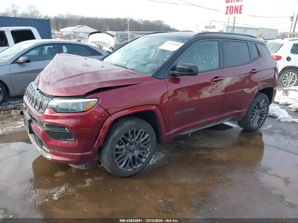 3C4NJDCB6NT101318 2022 JEEP COMPASS - Image 2