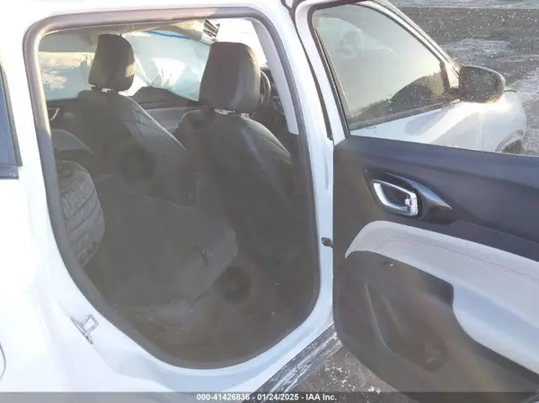 3C4NJDCB6NT130057 2022 JEEP COMPASS - Image 8