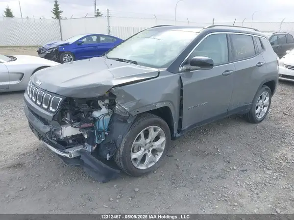 3C4NJDCB6NT133248 2022 JEEP COMPASS - Image 2