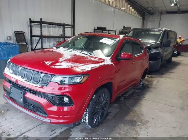3C4NJDCB6NT162894 2022 JEEP COMPASS - Image 2