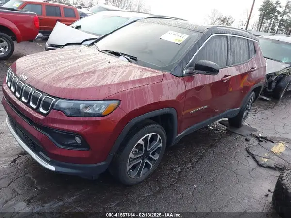 3C4NJDCB6NT170350 2022 JEEP COMPASS - Image 2