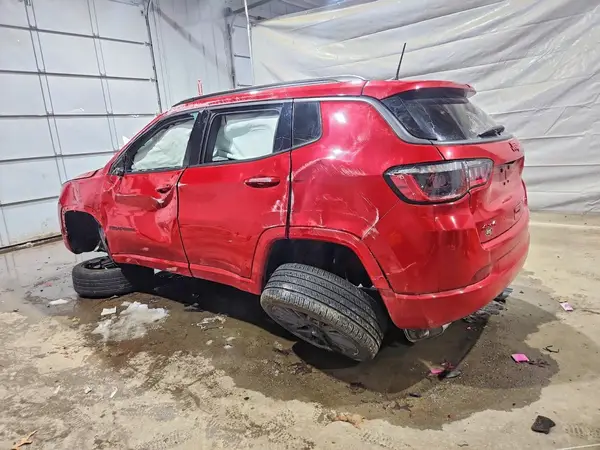 3C4NJDCB6NT185964 2022 JEEP COMPASS - Image 2