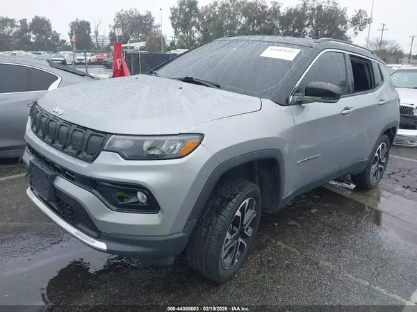 3C4NJDCB6NT187021 2022 JEEP COMPASS - Image 2