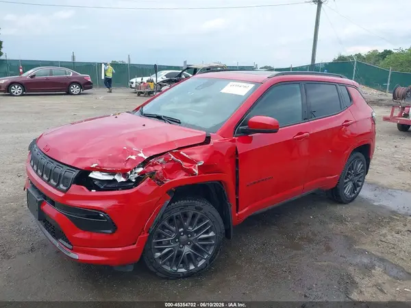 3C4NJDCB6NT204092 2022 JEEP COMPASS - Image 2