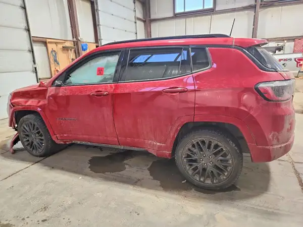 3C4NJDCB6NT219773 2022 JEEP COMPASS - Image 2