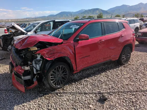 3C4NJDCB6NT232975 2022 JEEP COMPASS - Image 1