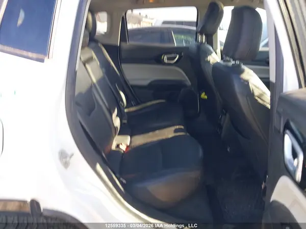 3C4NJDCB6NT238100 2022 JEEP COMPASS - Image 8