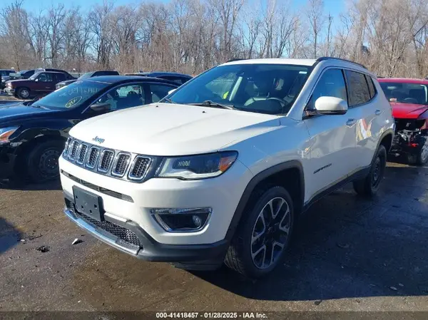 3C4NJDCB7HT631706 2017 JEEP COMPASS - Image 2