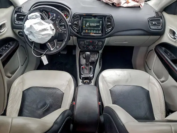 3C4NJDCB7HT635125 2017 JEEP COMPASS - Image 8
