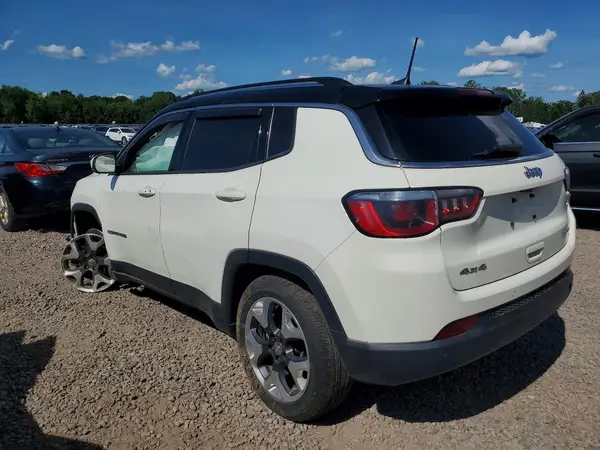 3C4NJDCB7HT635304 2017 JEEP COMPASS - Image 2