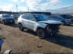 3C4NJDCB7JT115142 2018 JEEP COMPASS