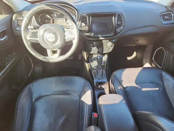 3C4NJDCB7JT135505 2018 JEEP COMPASS - Image 8