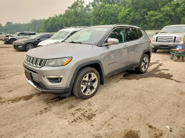 3C4NJDCB7JT135536 2018 JEEP COMPASS - Image 1