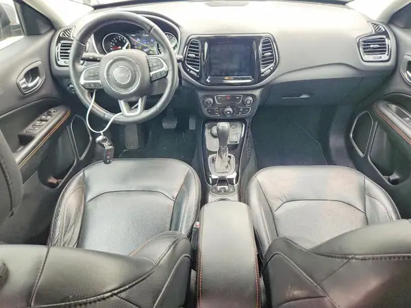 3C4NJDCB7JT135536 2018 JEEP COMPASS - Image 8