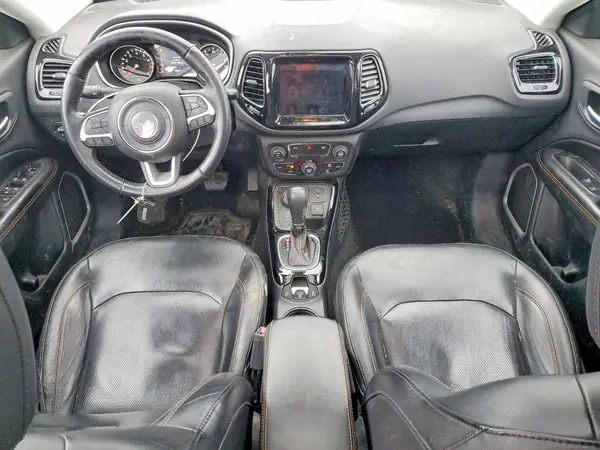 3C4NJDCB7JT178046 2018 JEEP COMPASS - Image 8