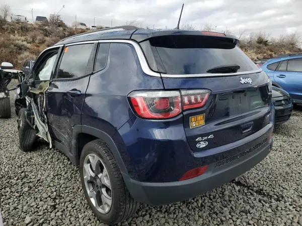 3C4NJDCB7JT180329 2018 JEEP COMPASS - Image 2