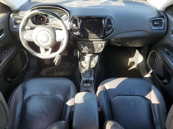 3C4NJDCB7JT222448 2018 JEEP COMPASS - Image 8