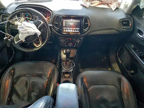 3C4NJDCB7JT231599 2018 JEEP COMPASS - Image 8