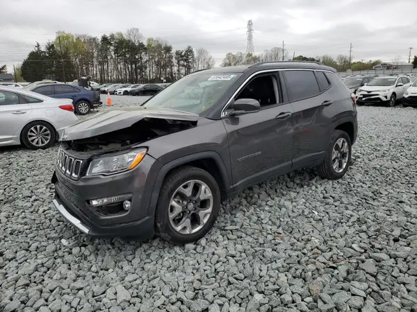 3C4NJDCB7JT266255 2018 JEEP COMPASS - Image 1
